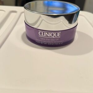 Clinique, Take The Day Off
